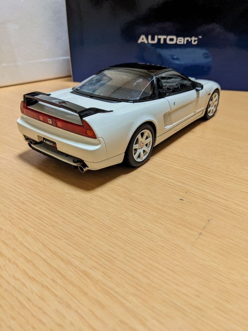 オートアート1/18　ホンダ NSX-R NA2