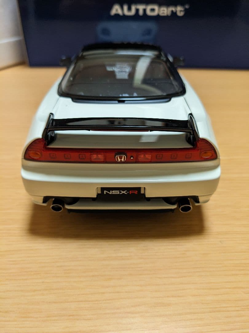 オートアート1/18　ホンダ NSX-R NA2