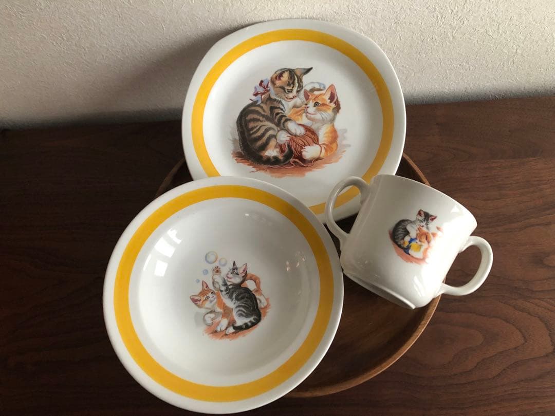 ★超レア！★ゲフレ社の子供用食器セット★1960年代ヴィンテージ★可愛いです★