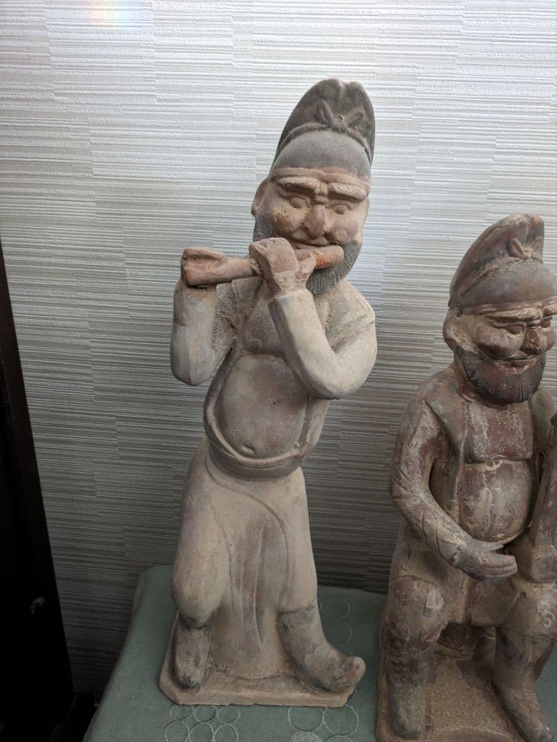 1/31までの出品　中国　俑　4体セット