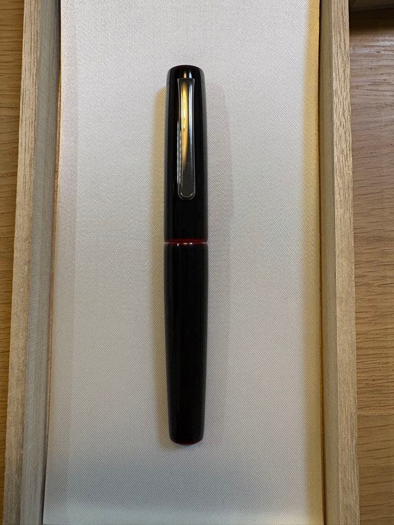 中屋万年筆　ピッコロ黒溜め　超極細