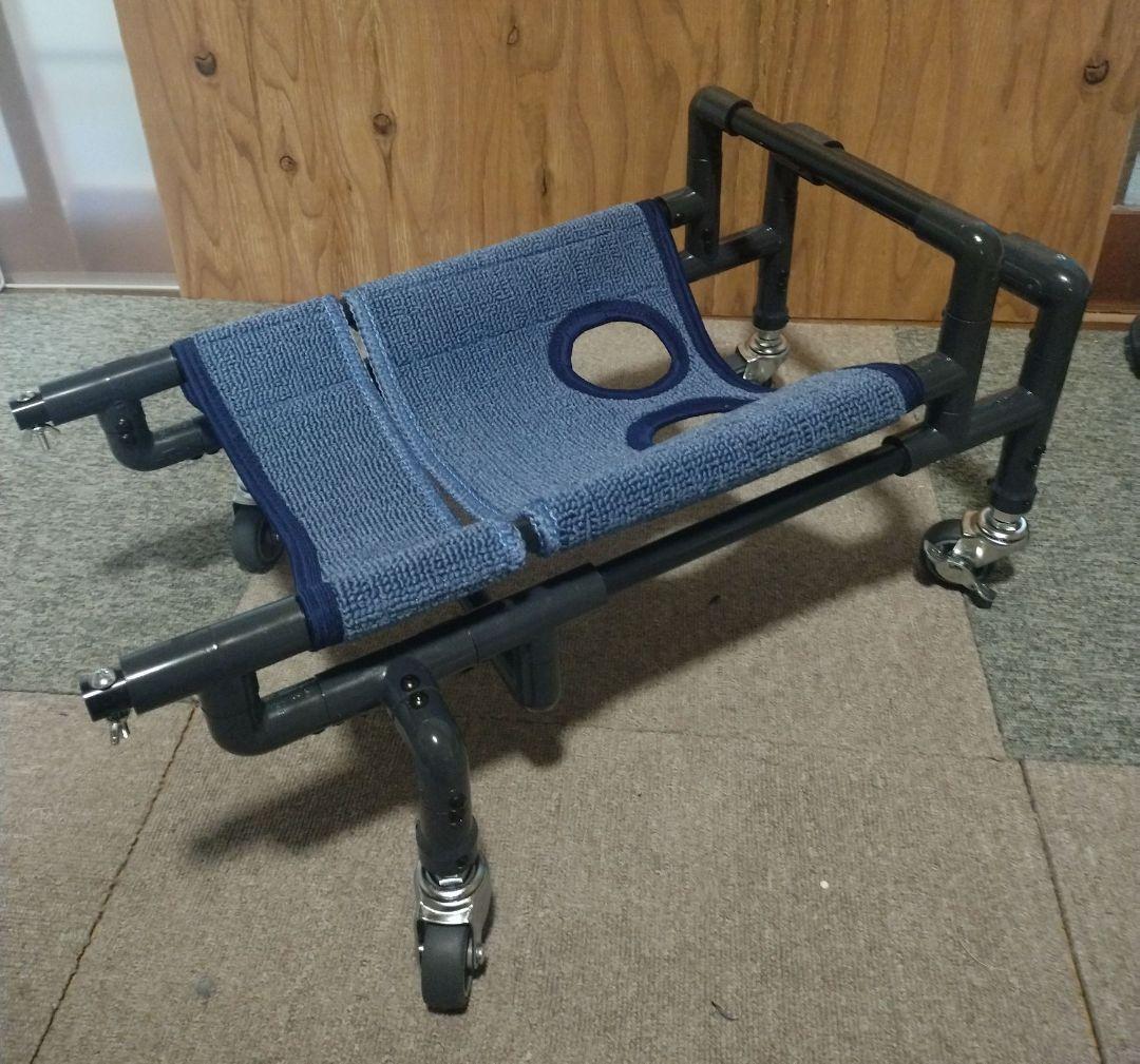 犬の４輪歩行器(中型犬シートタイプ)