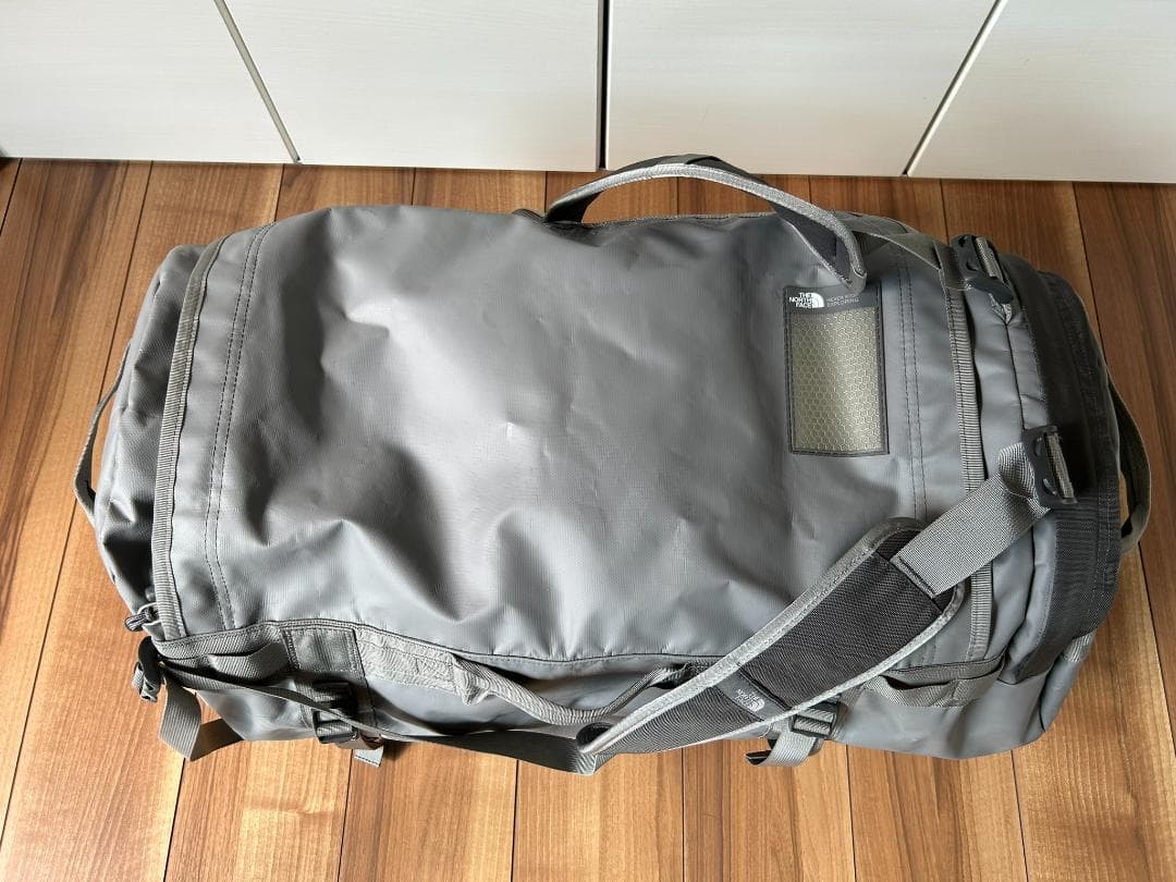 ノースフェイス ダッフルバッグ 希少グレー 大きい 大容量 中古 美品