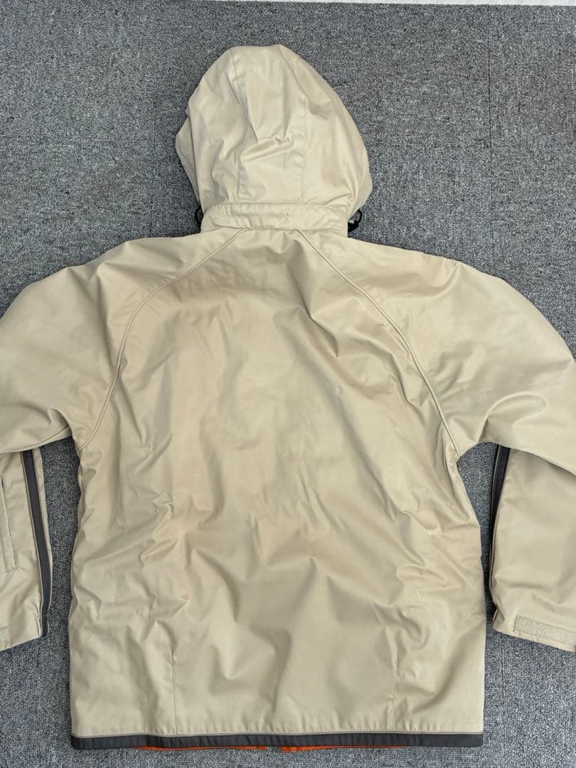 BOGNER ボグナー PHENX製スキー&スノボーウェア Mサイズ上下セット