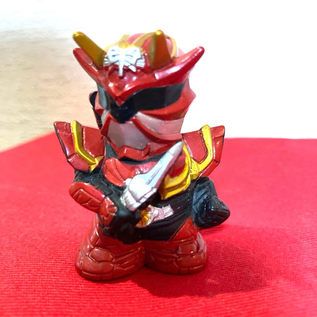 仮面ライダーアームド響鬼 フィギュア 当時物 CSM SHF 真骨彫 希少 赤黒