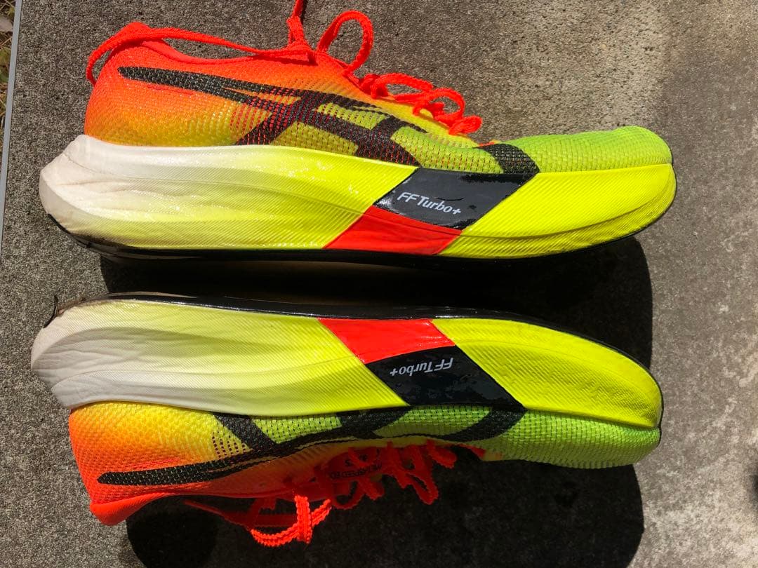 アシックス メタスピードエッジパリ中古品 27センチ