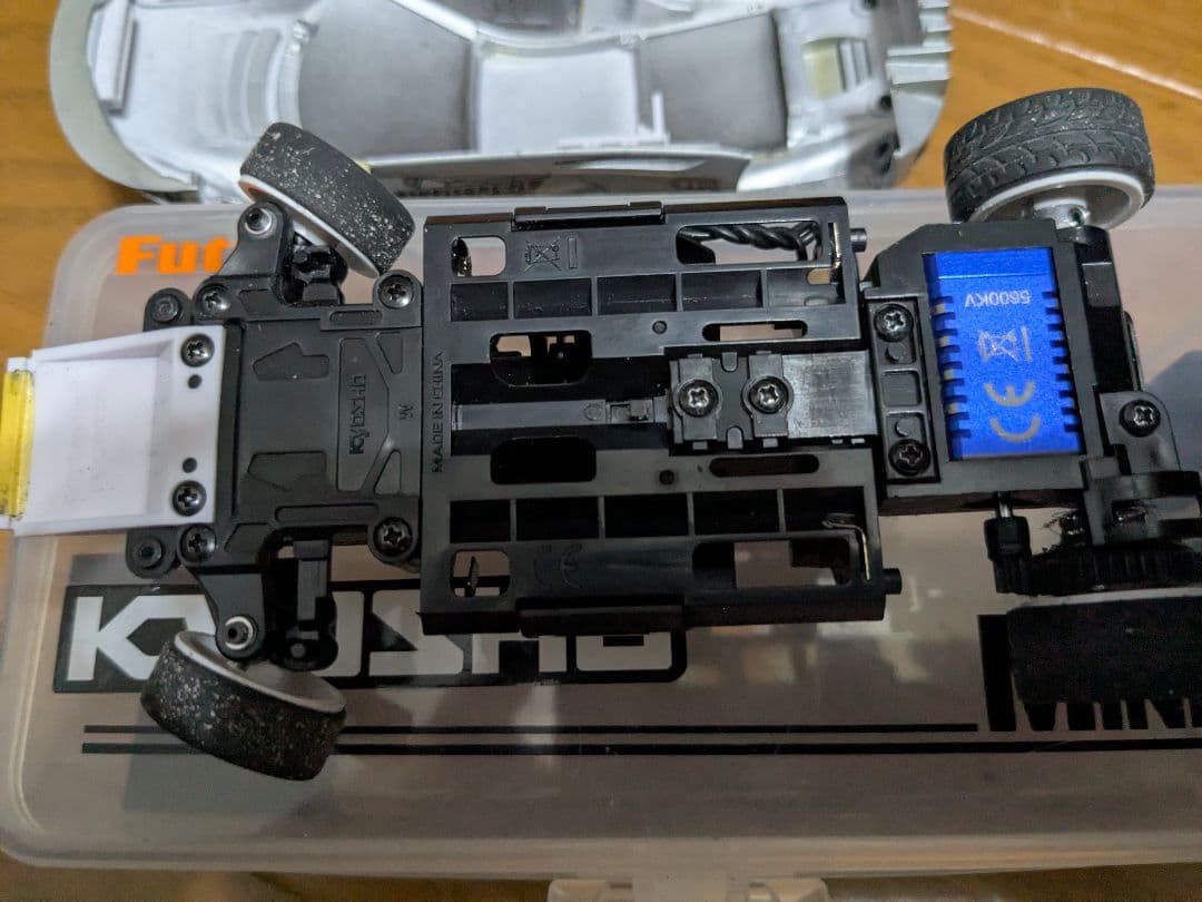 京商　ミニッツ　MR-04 EVO2