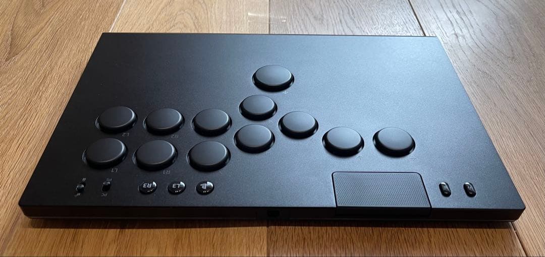 Razer Kitsune レバーレスコントローラー