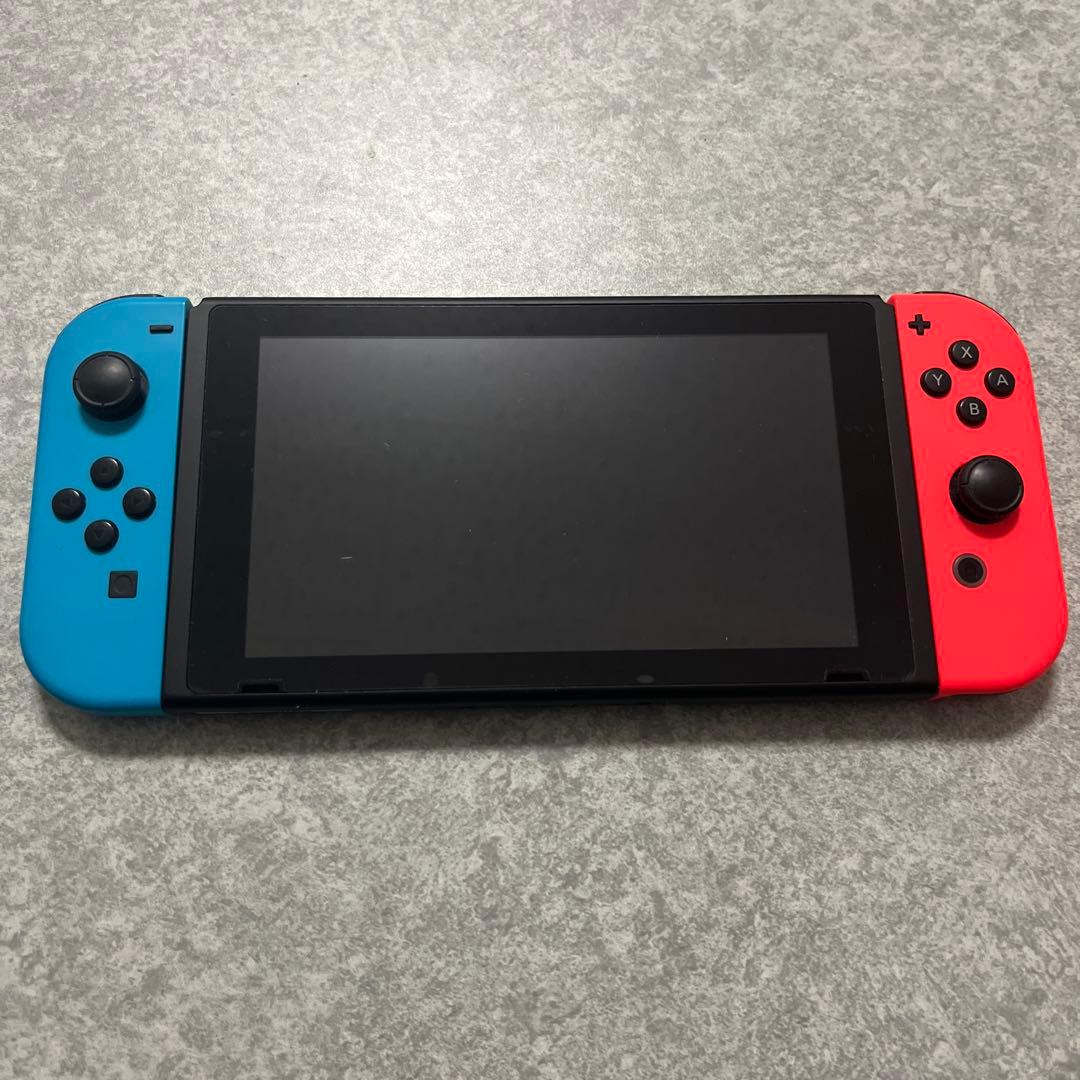 Nintendo Switch 本体/ジョイコン/充電器/プロコンなど付き