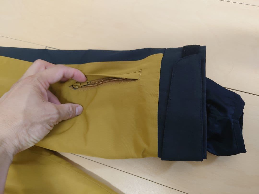 SCAPE　24-25 UTOPIA JACKET　コヨーテ/ブラック　未使用