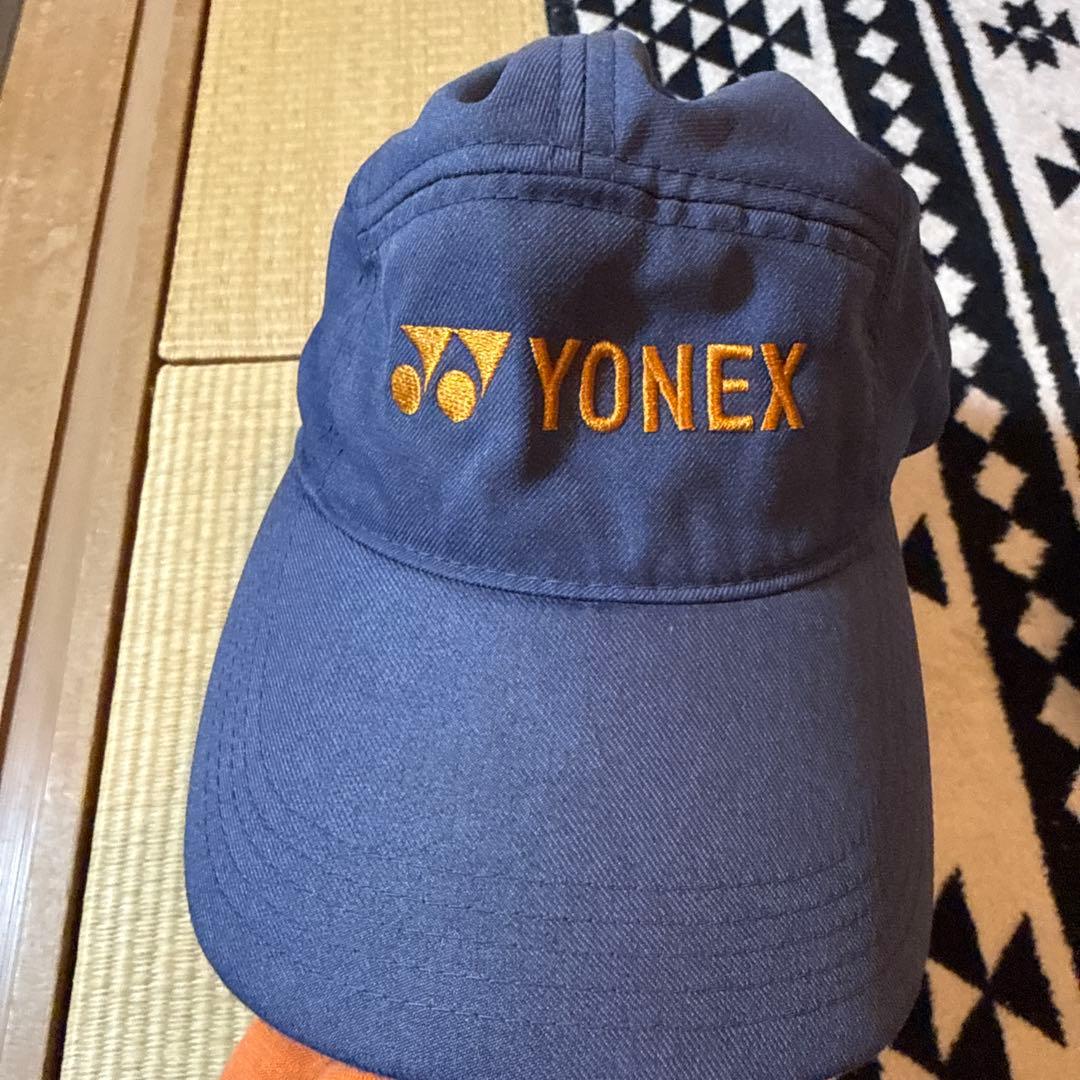 YONEX ネイビーキャップ 通気孔付き