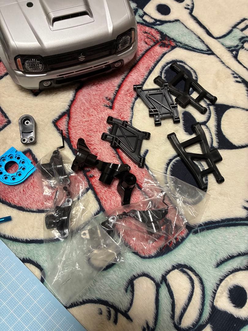 お買得 当方不要品まとめ売り シャーシ ボディ ホイール パーツ など