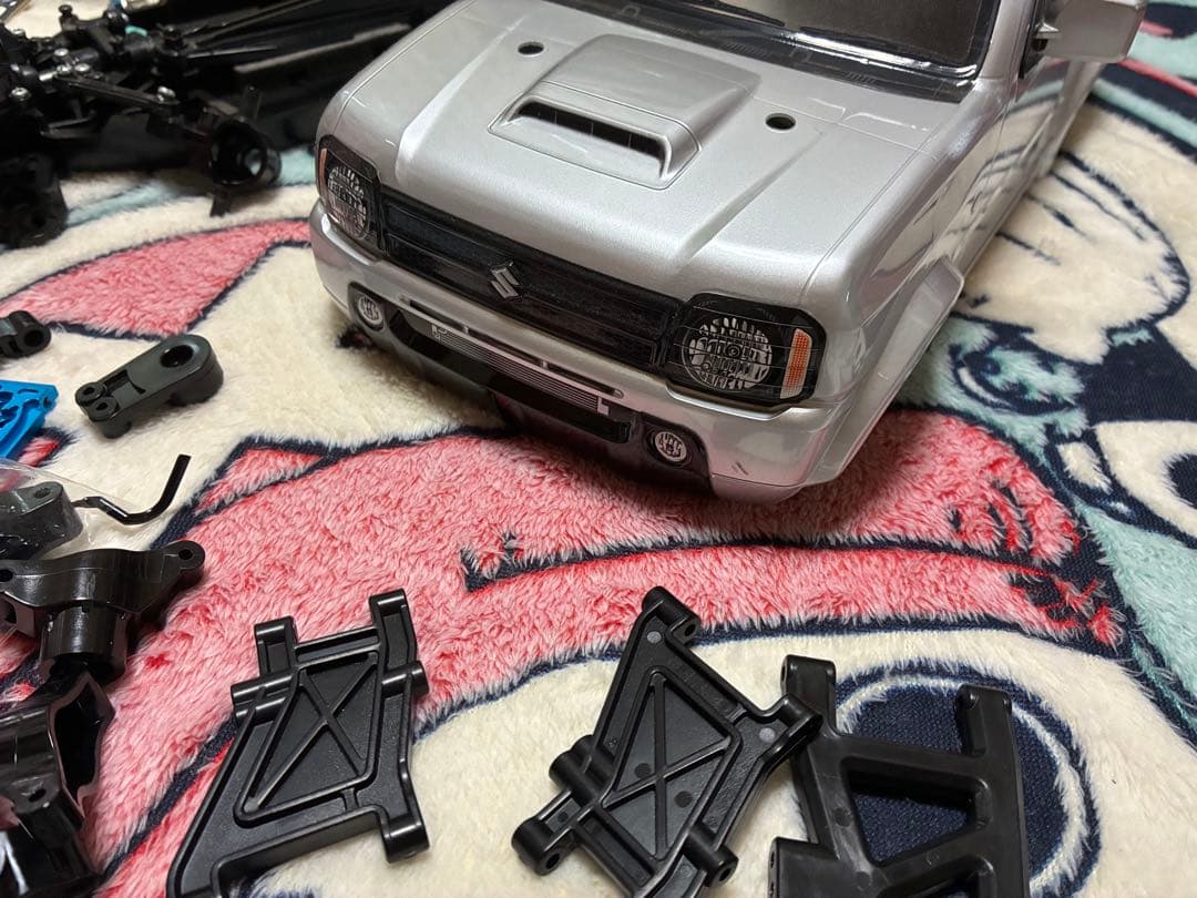 お買得 当方不要品まとめ売り シャーシ ボディ ホイール パーツ など