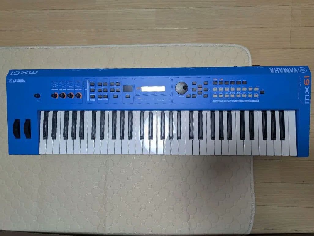 YAMAHA MX61 LIMITED EDITION ブルー