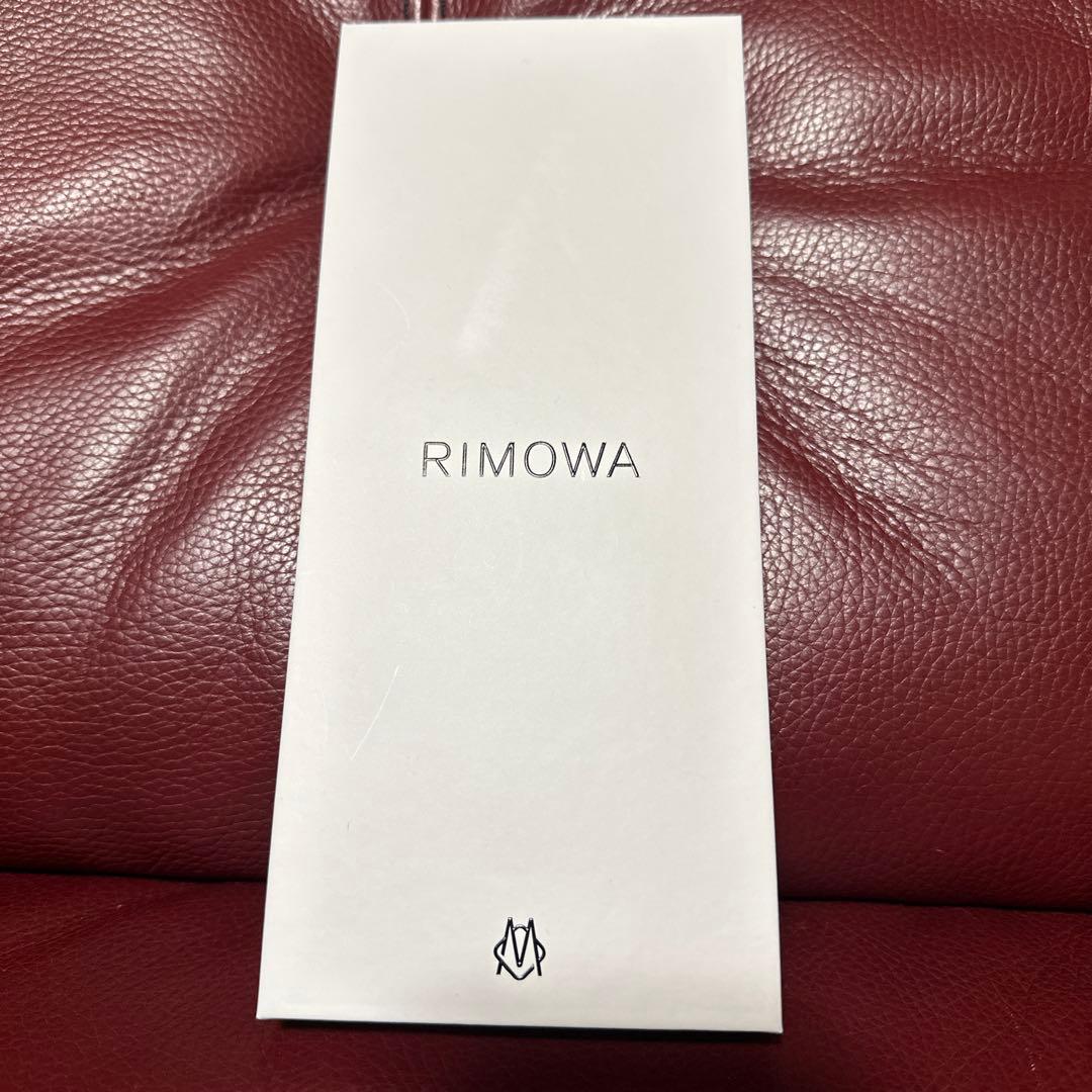 週末限定値下げ　リモワ ネームタグ　新品未使用　Italy製