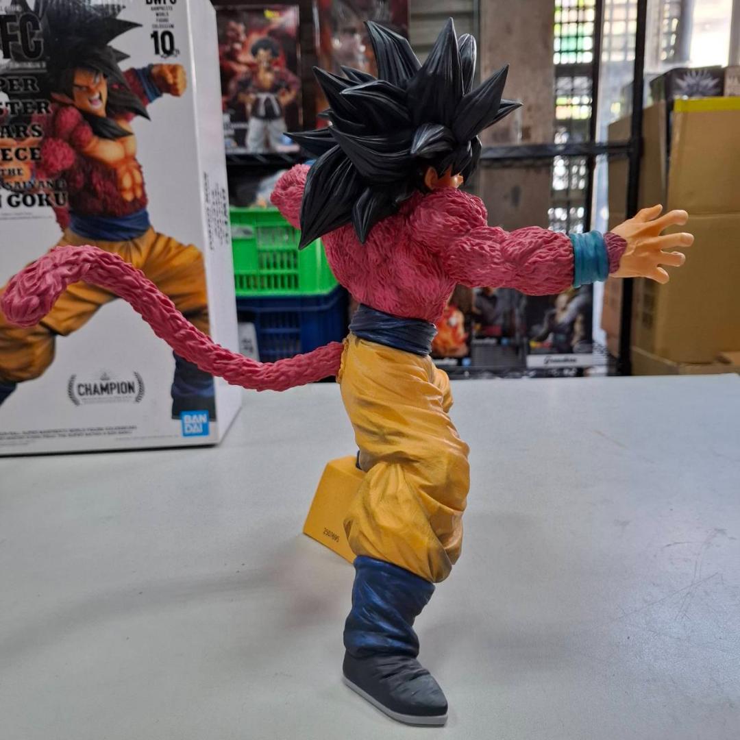 ⛄美品⛄価格高騰中~!! BWFC SMSP 超サイヤ人4 孫悟空01 0170