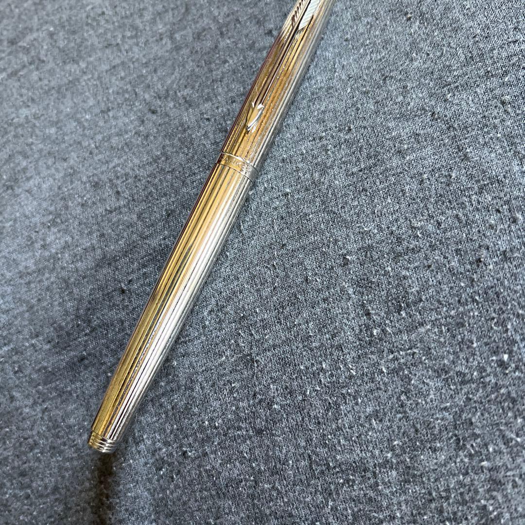 パーカー万年筆　シルバー刻印あり