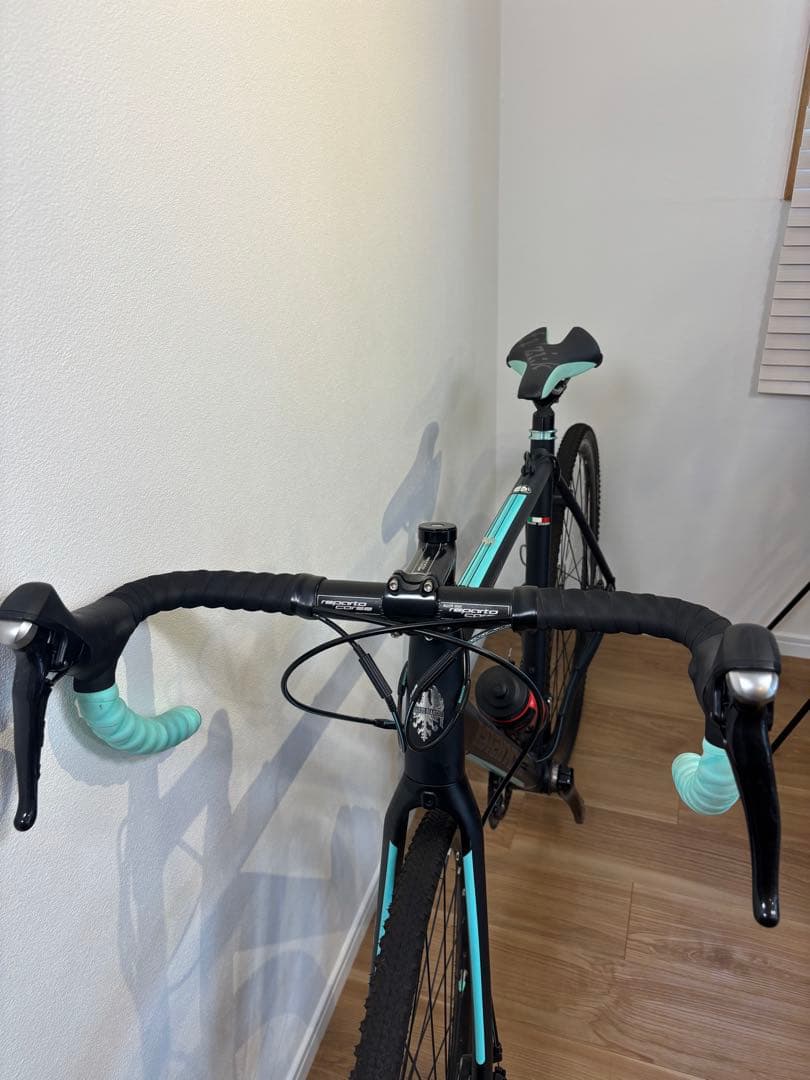 Bianchi Zurigo 2017 グラベルロード 105仕様