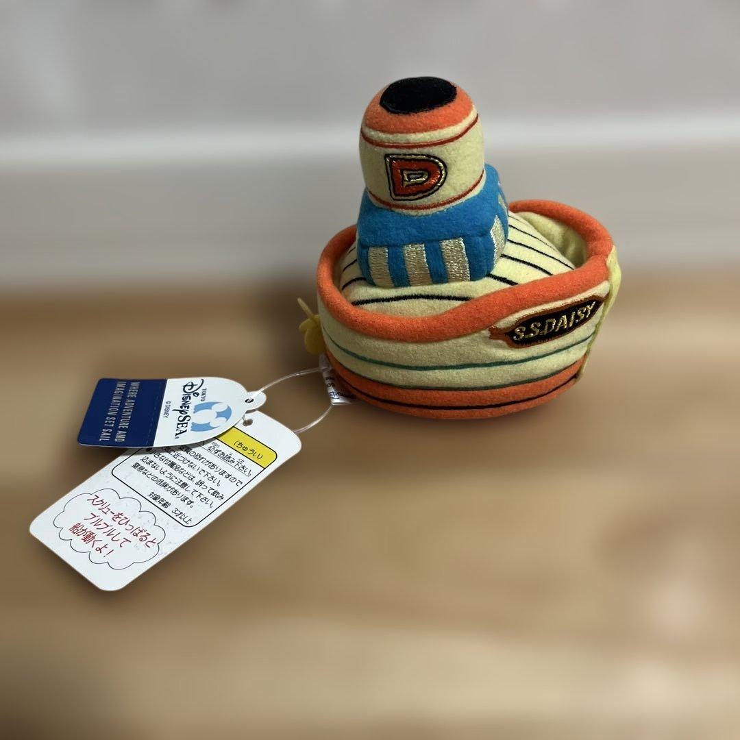 希少　ドナルドダック 船型ぬいぐるみ ディズニーシー