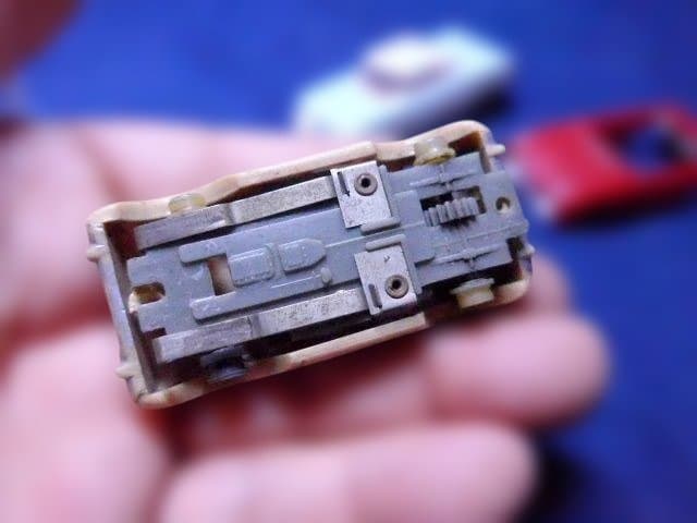 とても貴重なスロットルカー4台+1台（シャーシなし）ジャンク