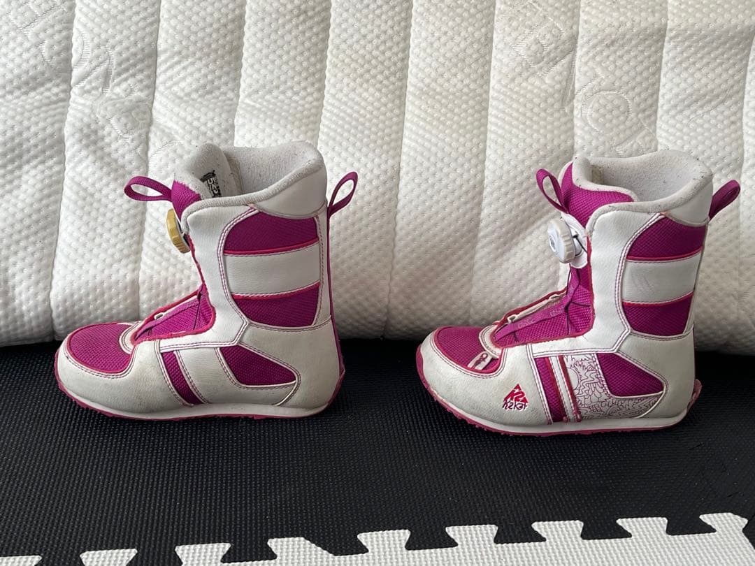 キッズ90cm女の子スノーボード板とブーツとウェア7点セット