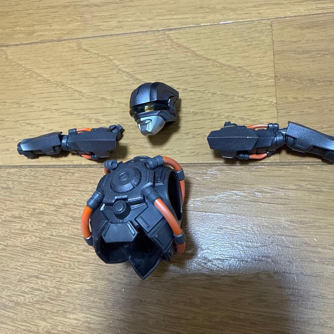 S.Hフィギュアーツ　テクターギアゼロ　ウルトラマンゼロ