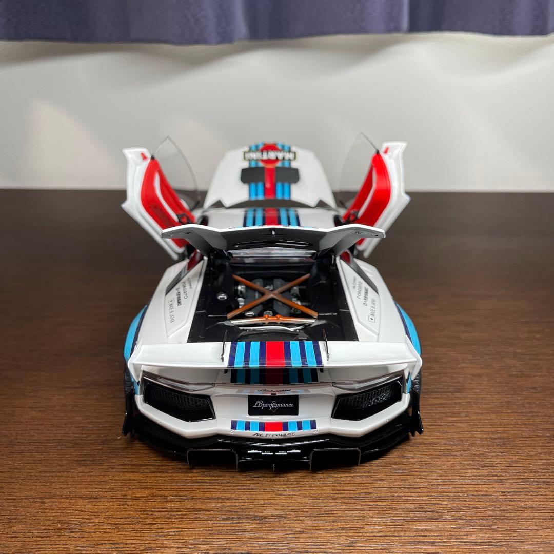 AUTOart LB-WORKS ランボルギーニアヴェンタドール　1/18