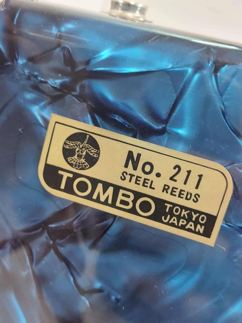 【訳あり品】TOMBO アコーディオン 30鍵盤 No.211 ハードケース付き