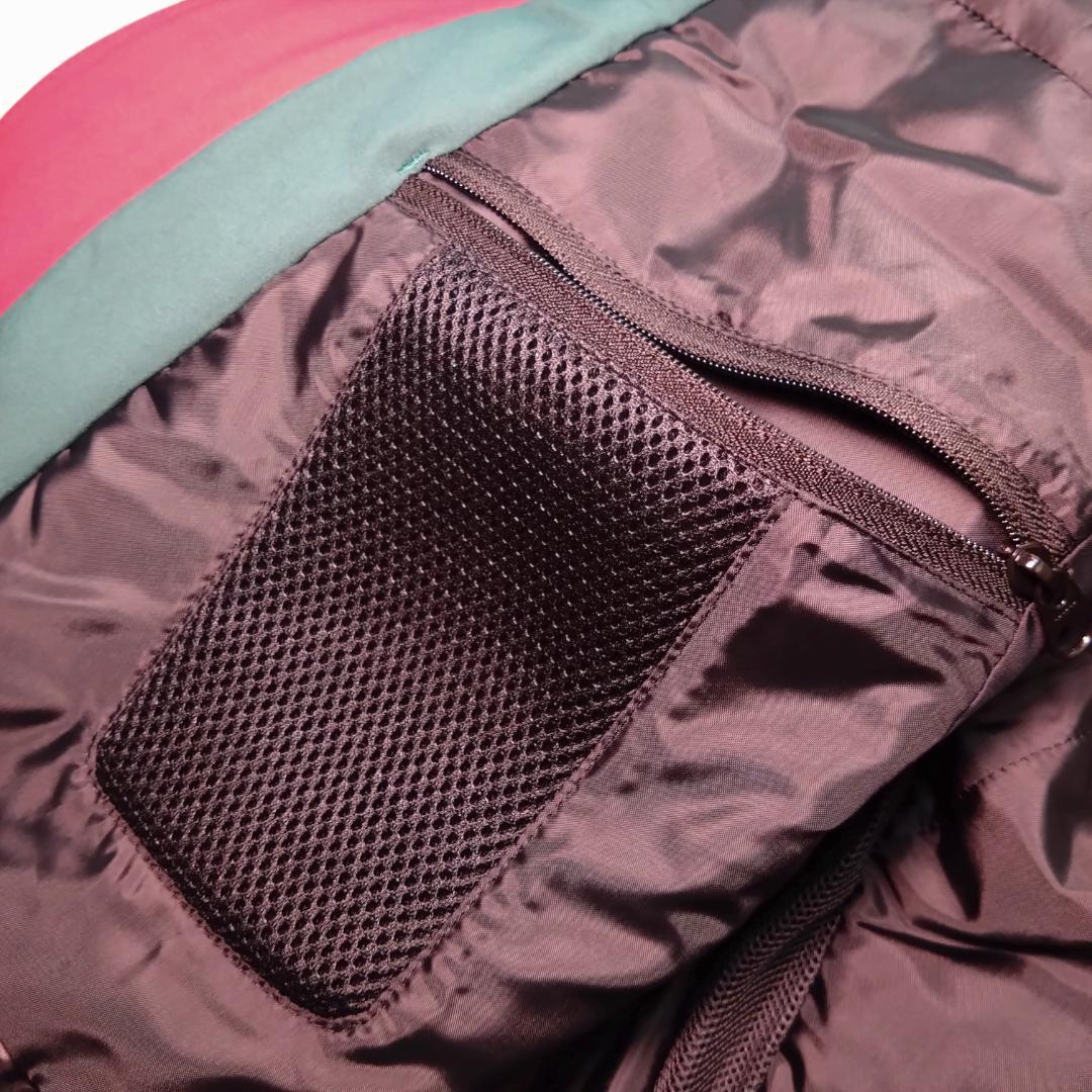 さ*と様 極美品デサント、大きいＬ、高機能、ポケット多数、脇下ベンチレーション、