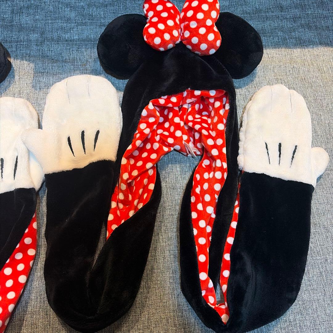 ミニー　マフラーキャップ　ヘアピン　セット