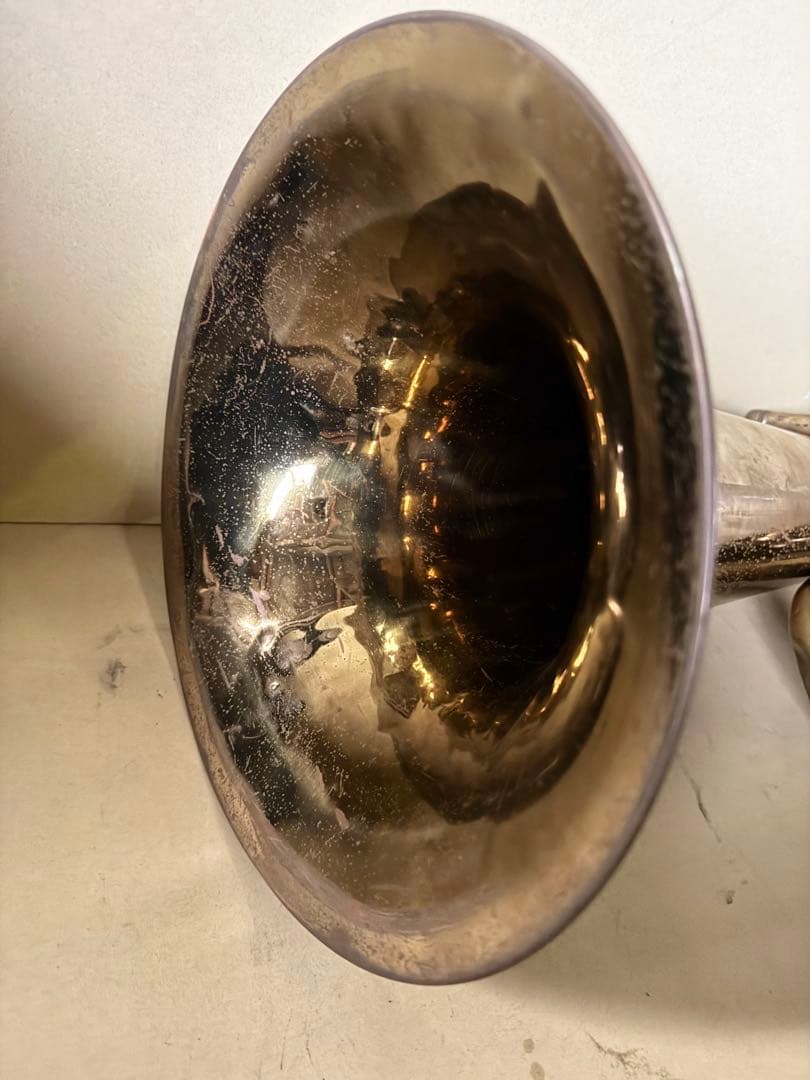 ニッカン ユーフォニアム 本体＋純正ハードケース付 状態難 現状品 ジャンク