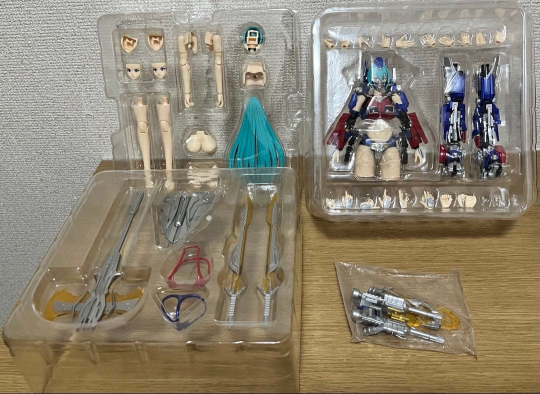 美品　Alien Attack Toys Prime Optional Girl