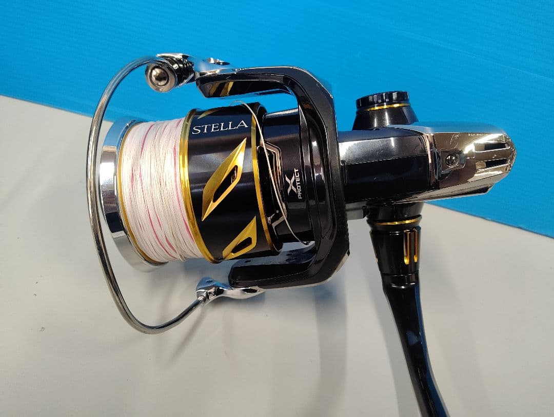 シマノ STELLA リール 黒/金