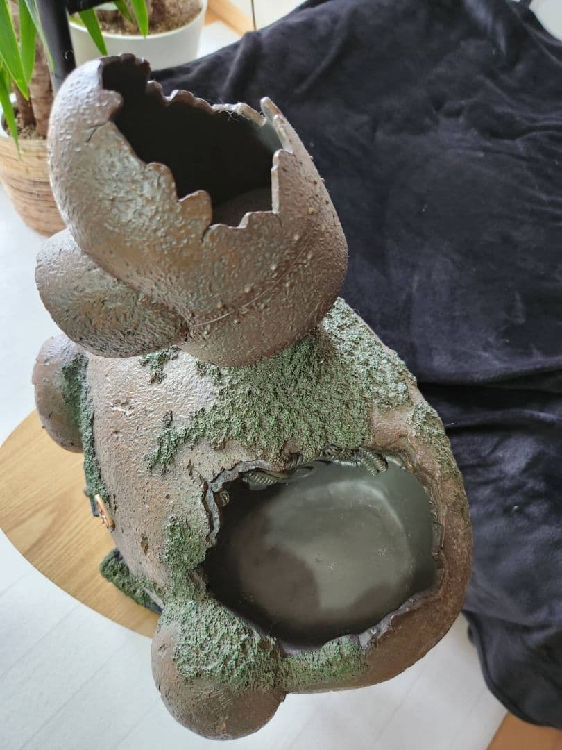 天空の城ラピュタ　巨神兵　プランター　置物　ロボット兵