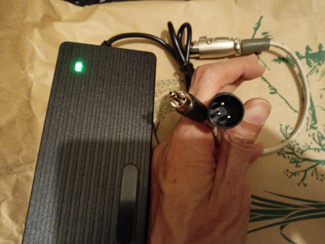 c0nc3ntr8 MATEX・ひねちゃ48Vバッテリー兼用充電器ケーブルセット