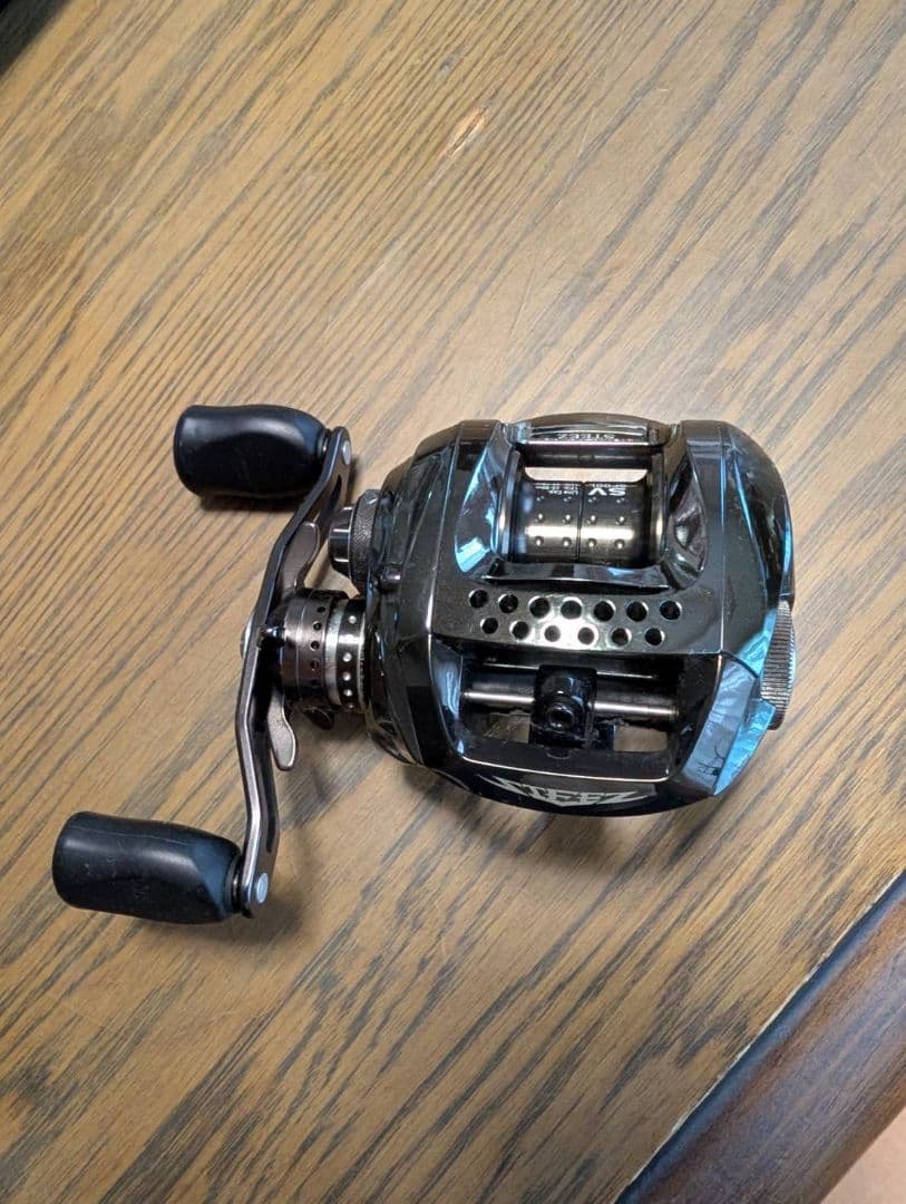 SMILE.TH STEEZ ベイトリール 右巻き