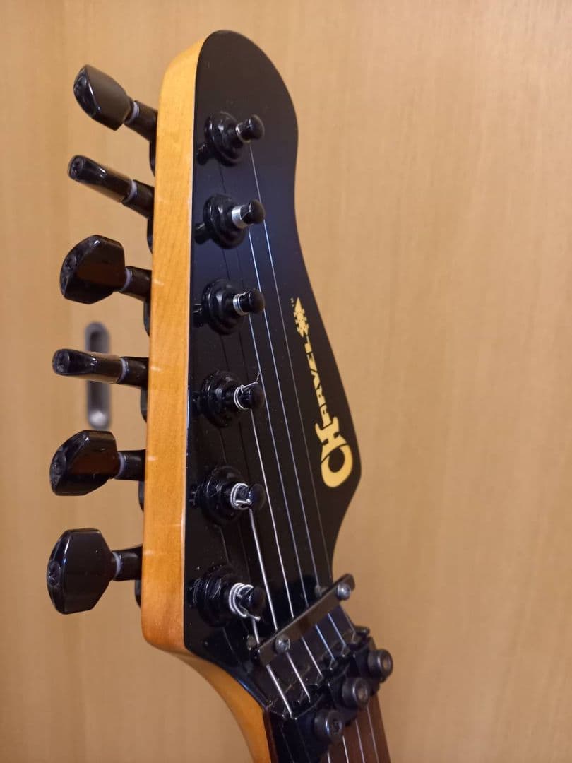 【ジャンク品】Charvel　エレキギター　ブラック