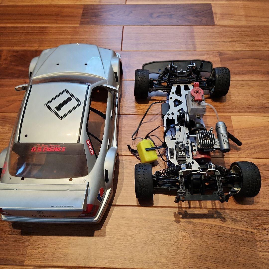 京商ラジコン ベンツ　エンジン付き