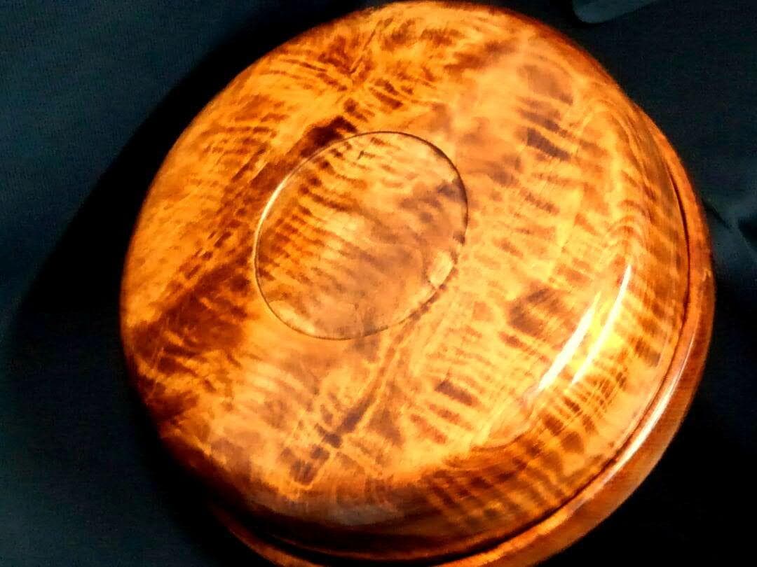 ♥天然木　刳り貫き　虎杢　茶櫃　ちゃびつ　骨董　古玩