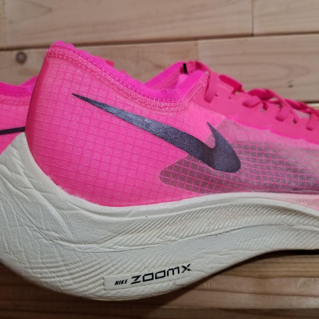 NIKE ZOOMX VAPORFLY NEXT% pink　ヴェイパーフライ
