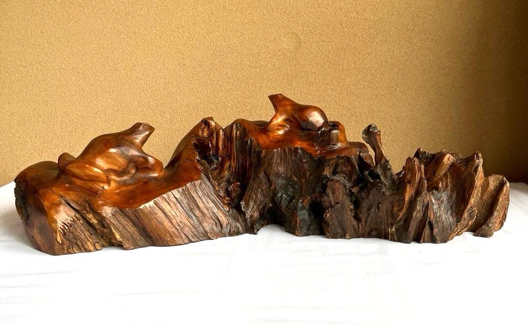 天然木　カエルの彫刻　流木　インテリア装飾　彫刻　美術品　骨董　幅60㎝　カエル