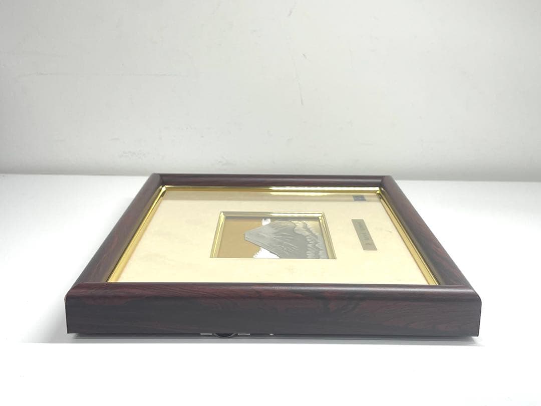 【TK】東京銀器 額 純銀 富士 金地 木製隅丸フレーム 3号 関工芸 純銀製