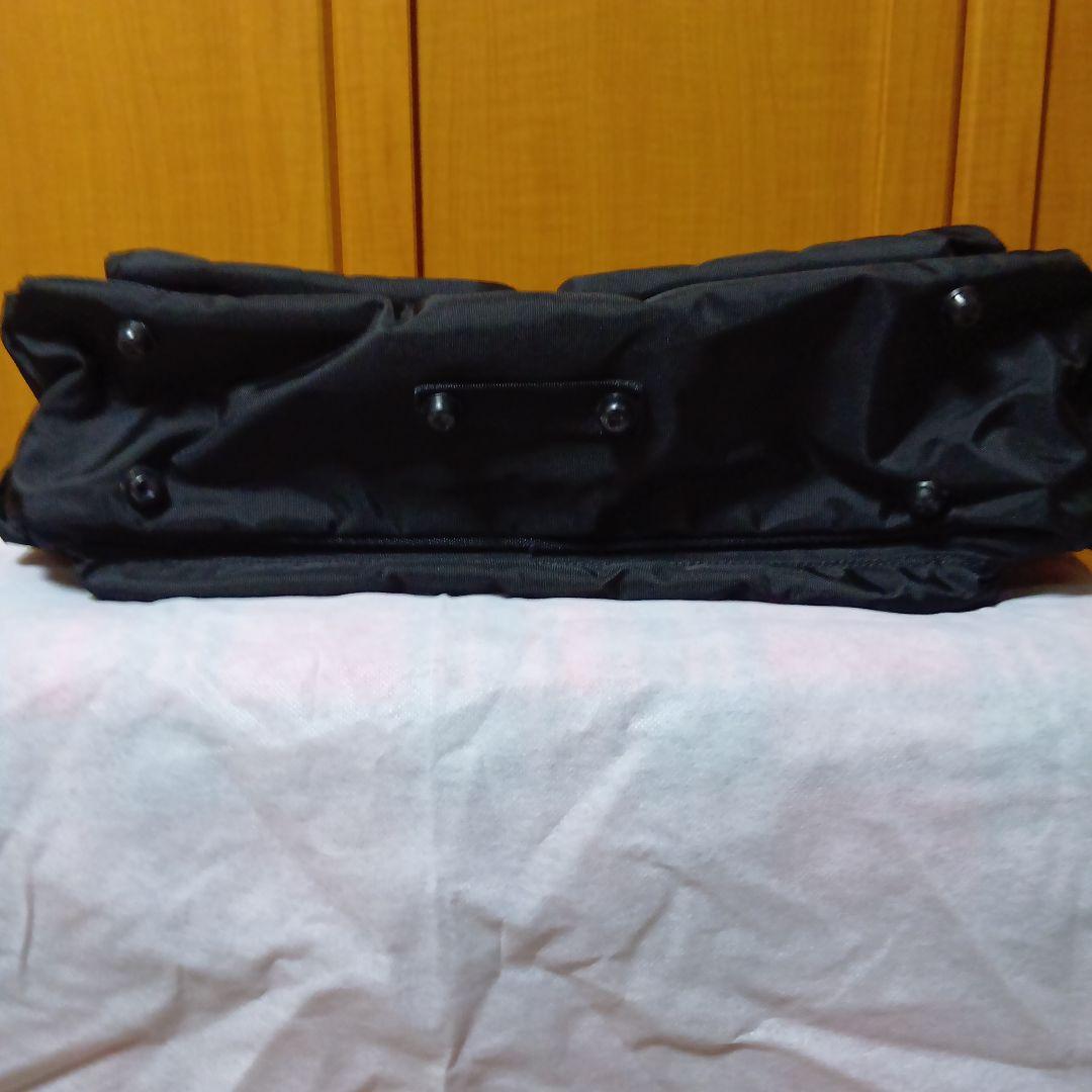 SAZABY ナイロン収納ポケット外　内多く2ウェイボストンバッグ❣️