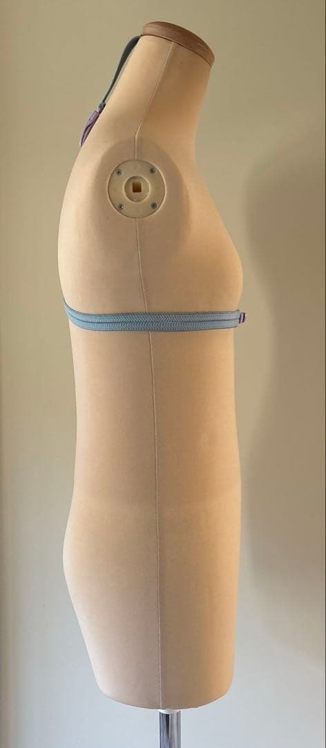 SUN トルソー　和装、着物用 腕付き　土台付き