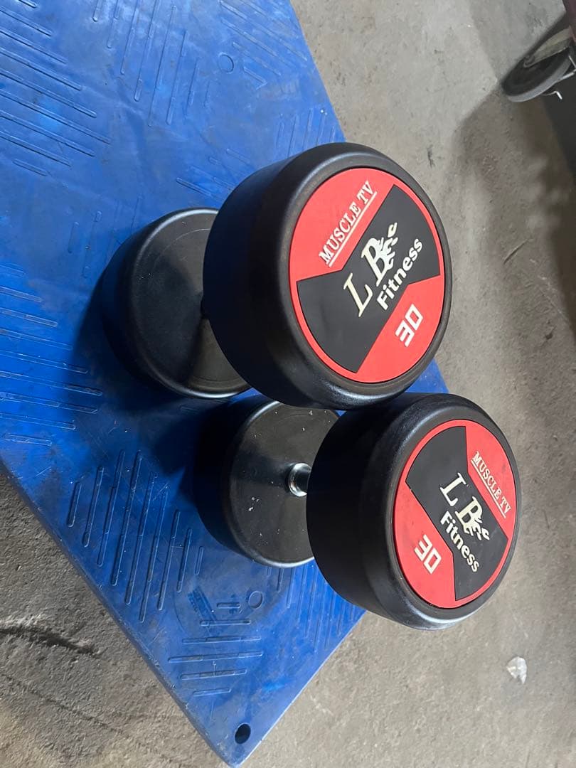 半額販売　ラバーダンベル 30kg２個