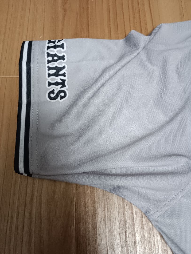 プロ野球　直筆サインユニフォーム　桑田選手　元読売ジャイアンツ　オイシックス