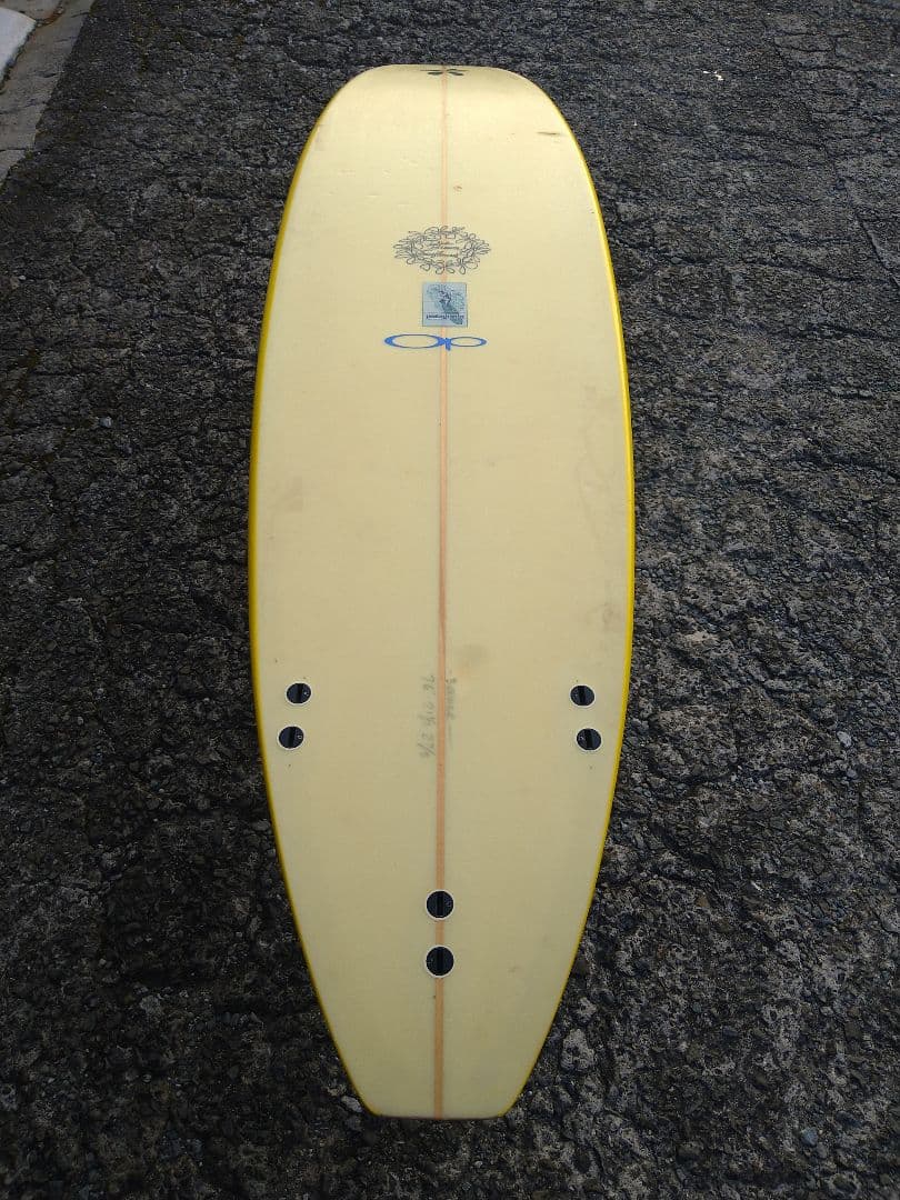 Dick Brewer　ディックブリューワー　サーフボード　ミッドレングス