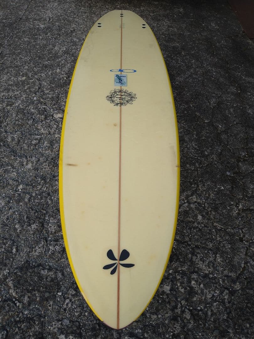 Dick Brewer　ディックブリューワー　サーフボード　ミッドレングス