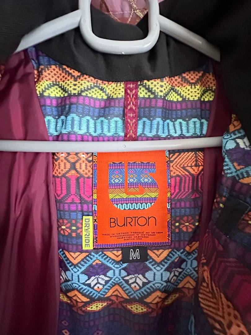 バートン レディース スノーボードジャケット 新品未使用