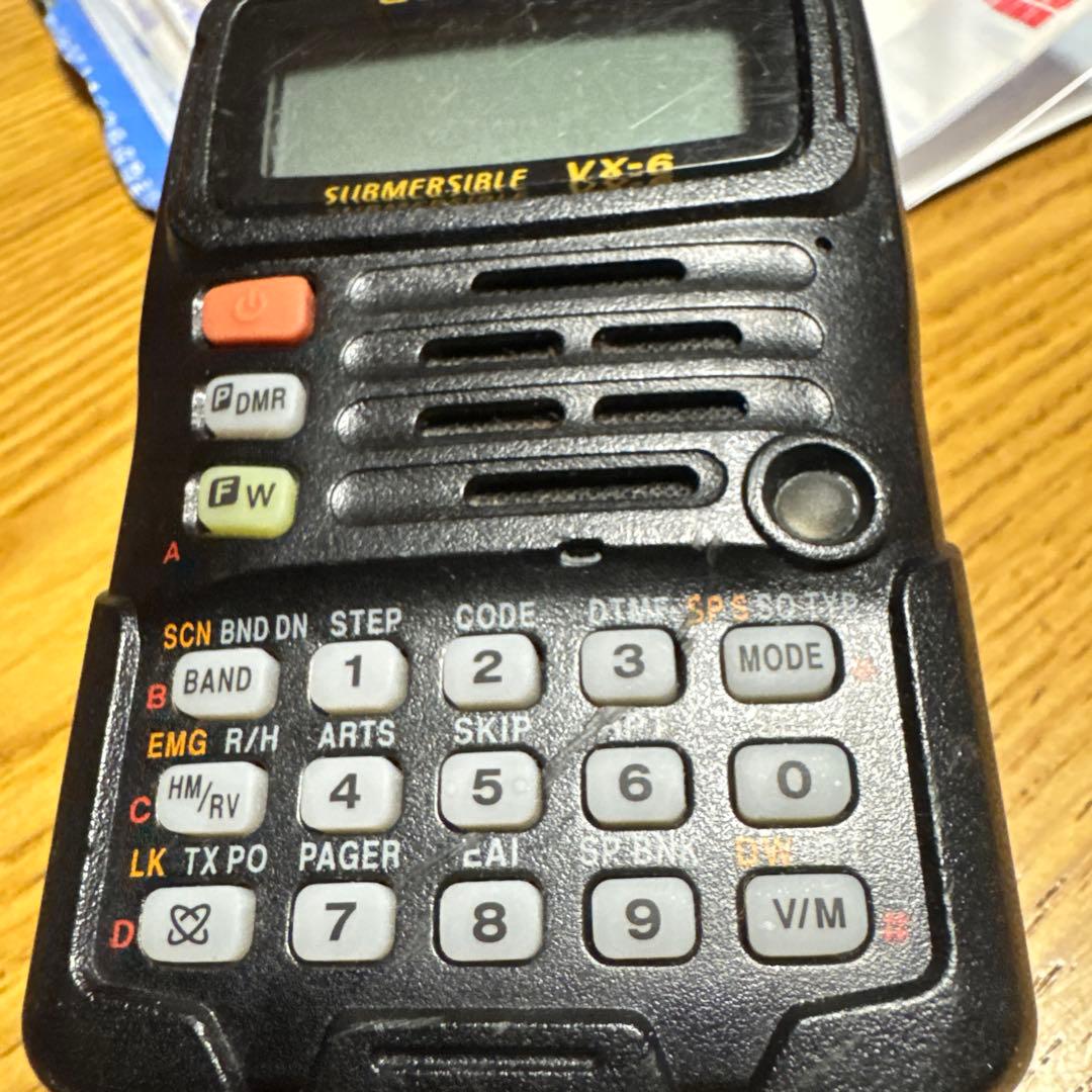 スタンダードVXー6アマチュア無線ハンデー機144MHZ.430MHZ兼用